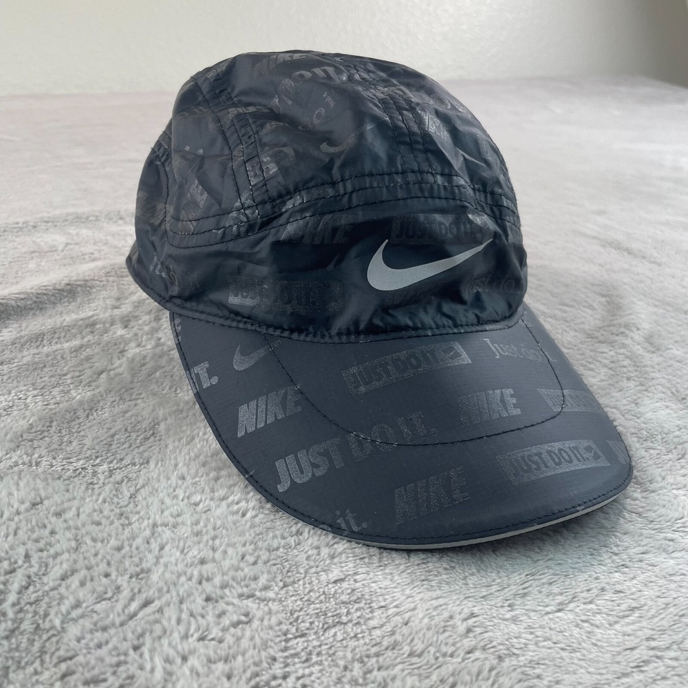 Nike Tailwind Ghost Flash Hat Black AOP Strapback Running Cap All Over‎ Print